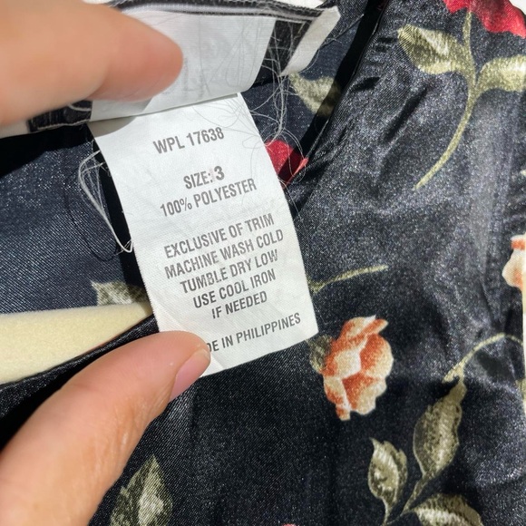 90s Black and Red Rose Dress DBY - Picture 4 of 5